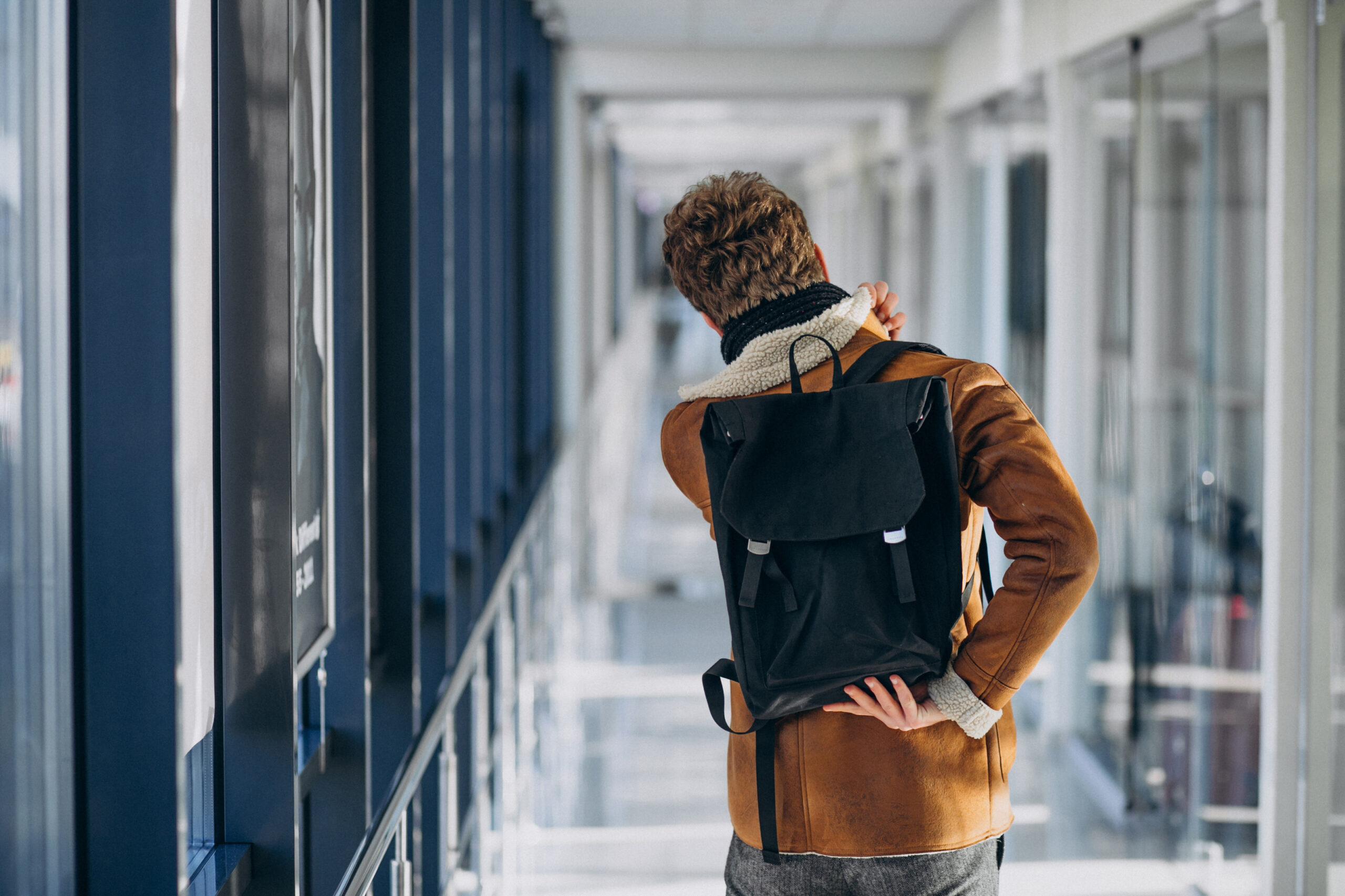 Returning to Work After Holidays: 5 Tips for a Smooth Transition